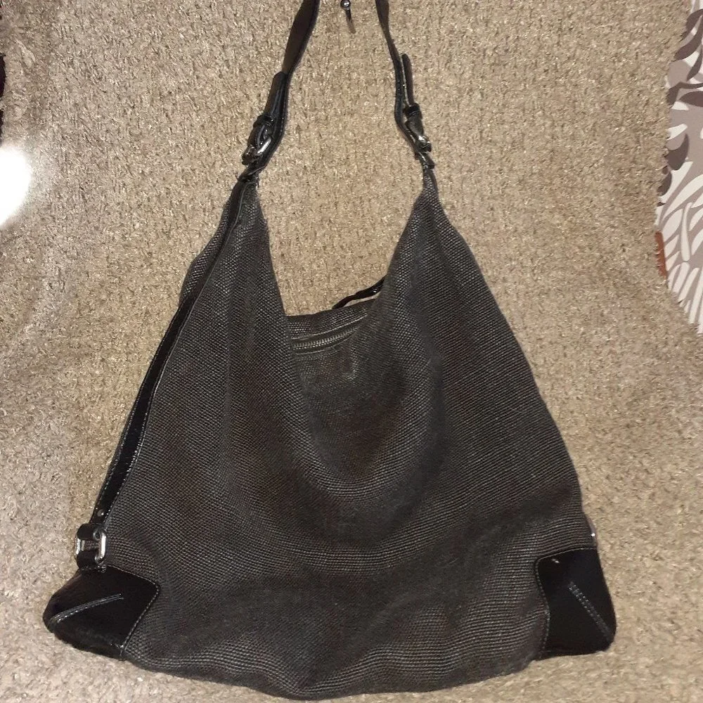 CLUB MONACO-Black Burlap & Patent Leather-Hobo